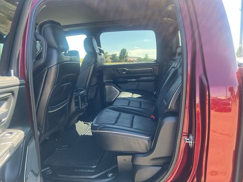 Used 2019 RAM 1500 Limited AWD/4WD image 11