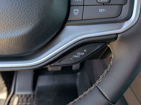 New 2026 Jeep Grand Wagoneer L Limited AWD/4WD image 21
