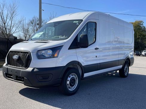 New 2026 Ford Transit 250 148 Medium Roof w/ Load Area Protection Package image 3