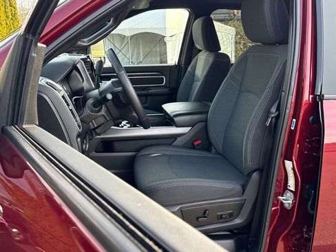 Used 2024 RAM 3500 Big Horn w/ Safety Group image 22