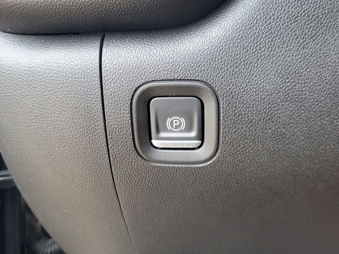 Used 2022 Chevrolet Silverado 1500 Custom w/ LPO, Dark Essentials Package RWD image 29