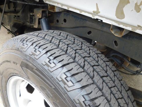 Used 2013 Ford F150 XL w/ XL Plus Pkg image 28