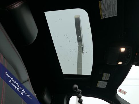 Used 2023 Ford Expedition Limited image 27