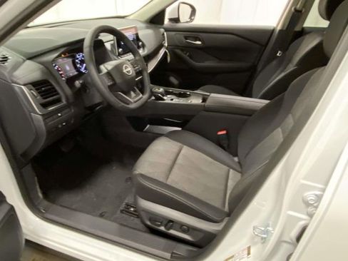 New 2026 Nissan Rogue SV image 11