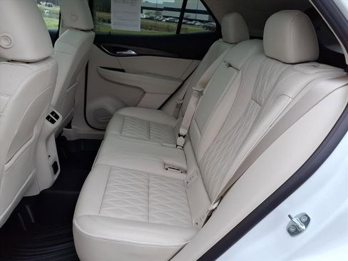 Certified 2023 Buick Envision Avenir image 5