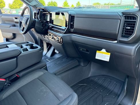New 2026 GMC Sierra 1500 Elevation w/ X31 Off-Road Package AWD/4WD image 38