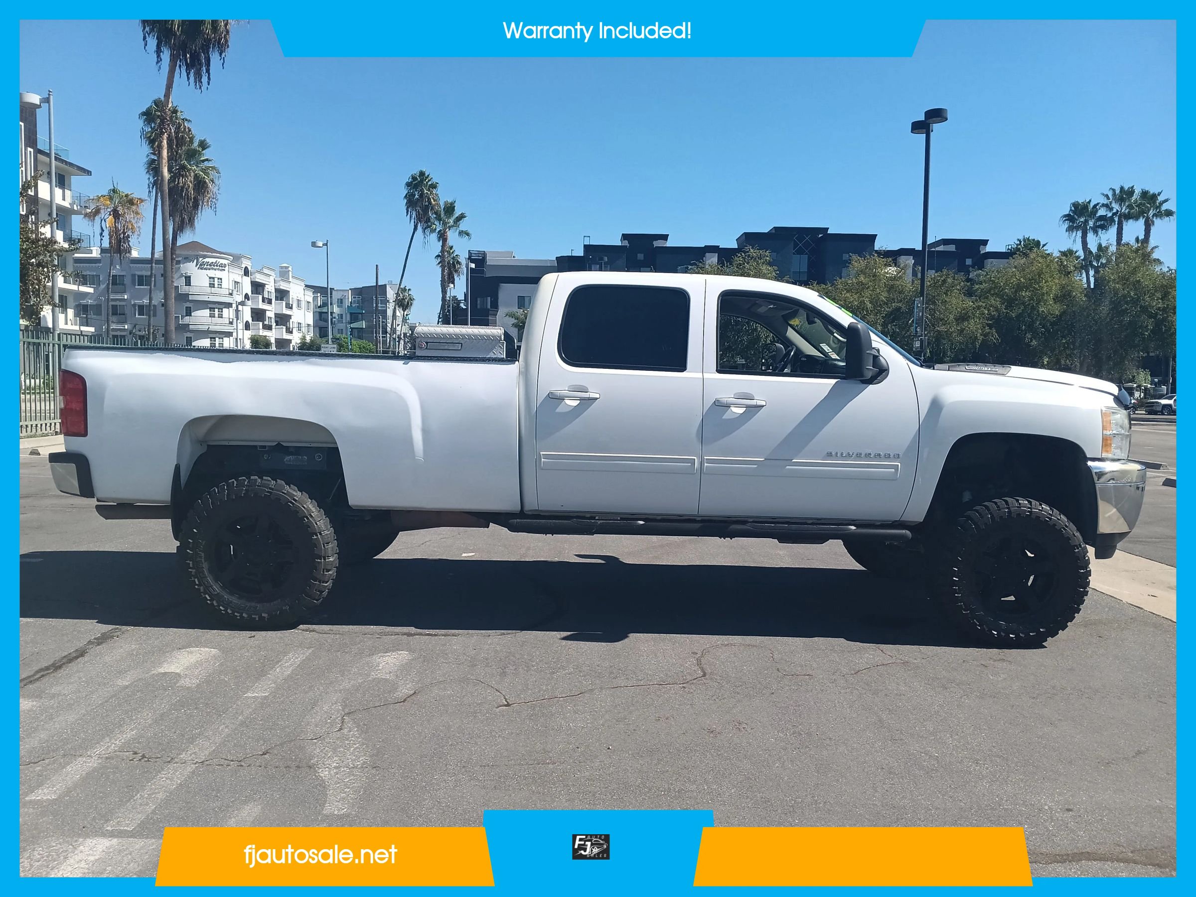 Used 2013 Chevrolet Silverado 2500 LT AWD/4WD image 3