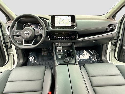 Certified 2023 Nissan Rogue SL w/ SL Premium Package image 3