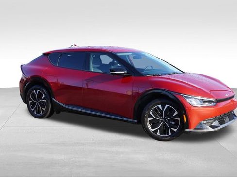 Used 2022 Kia EV6 Wind w/ Wind Technology Package image 2