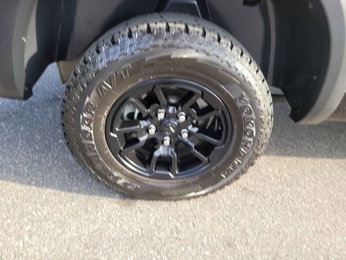 Used 2022 RAM 1500 Classic Warlock w/ Electronics Group image 5