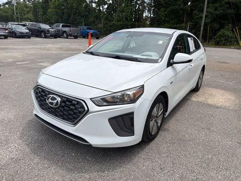 Used 2020 Hyundai Ioniq Blue FWD image 4