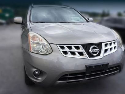 Used 2013 Nissan Rogue SV w/ Premium Pkg