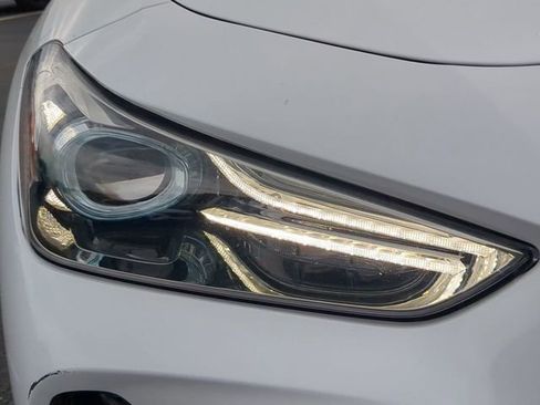 Used 2019 Genesis G70 2.0T Advanced w/ Dynamic Package AWD/4WD image 9