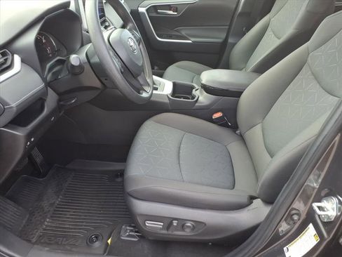 Certified 2023 Toyota RAV4 XLE w/ Convenience Package AWD/4WD image 12