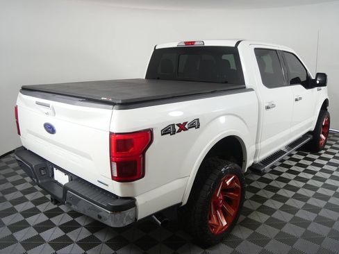 Used 2020 Ford F150 Lariat AWD/4WD image 4