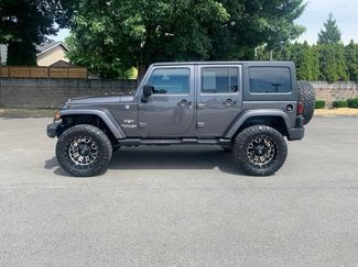 Used 2018 Jeep Wrangler Unlimited Sahara w/ Connectivity Group AWD/4WD video 2