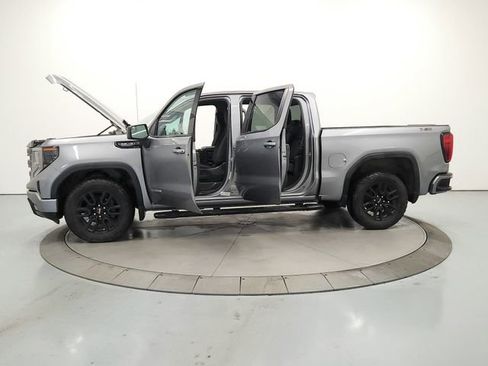 Used 2023 GMC Sierra 1500 Elevation w/ X31 Off-Road Package image 12