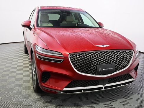 Used 2025 Genesis GV70 2.5T Select w/ Advanced Package image 9