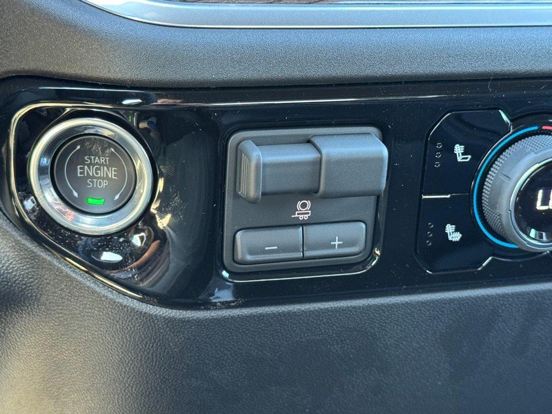 New 2026 Chevrolet Silverado 1500 RST AWD/4WD image 32