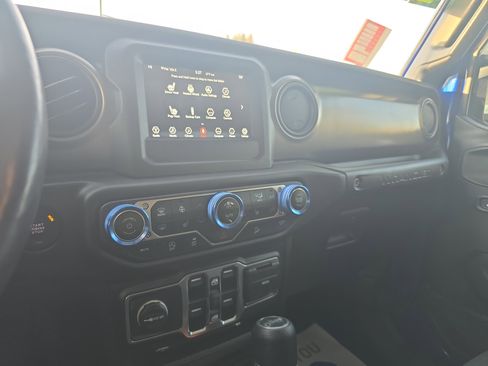 Used 2020 Jeep Wrangler Unlimited Sport S image 26