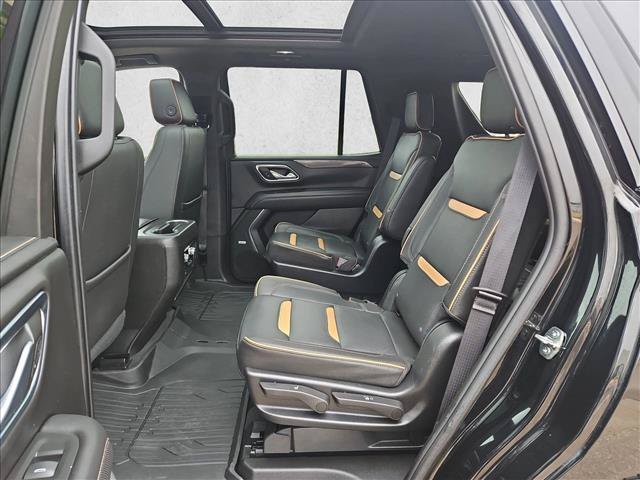Used 2023 GMC Yukon AT4 w/ Technology Package AWD/4WD image 21