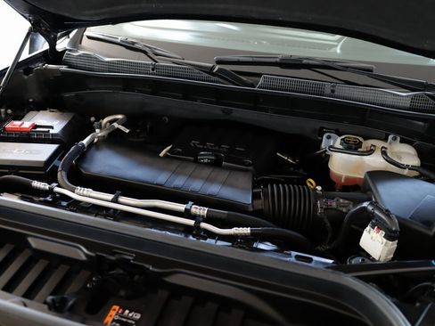 Used 2024 GMC Sierra 1500 Elevation image 31