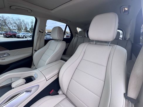 Used 2021 Mercedes-Benz GLE 350 image 11