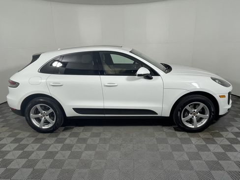 Used 2021 Porsche Macan AWD image 8