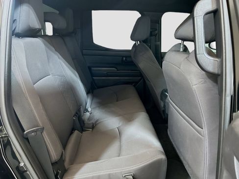 Used 2025 Toyota Tacoma SR5 AWD/4WD image 22