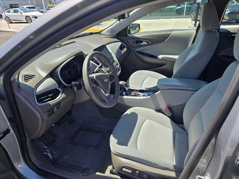 Used 2024 Chevrolet Malibu LT FWD image 22