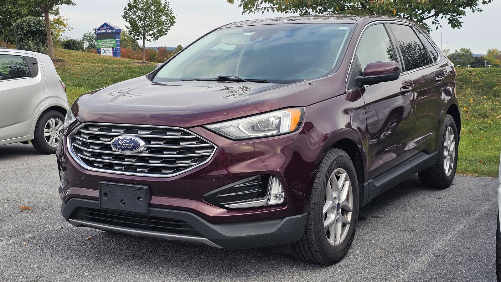 Used 2021 Ford Edge SEL w/ Convenience Package AWD/4WD image 1