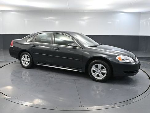 Used 2015 Chevrolet Impala Limited LS image 3