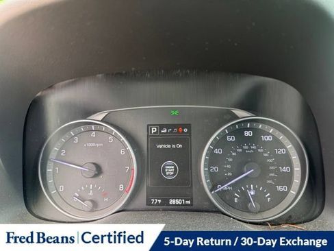 Used 2017 Hyundai Elantra Limited w/ Limited Tech Package 04 FWD image 10