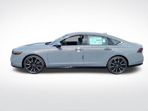 New 2026 Honda Accord Touring image 8