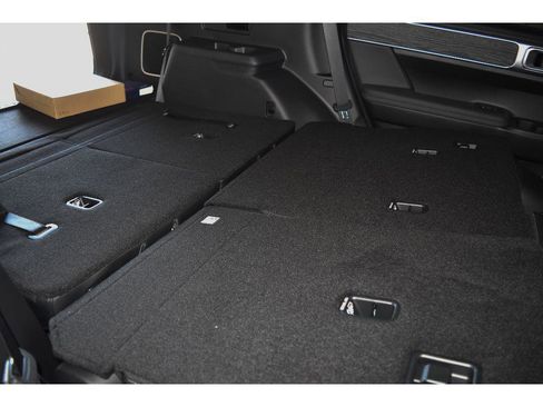 New 2025 Hyundai Santa Fe Limited image 89