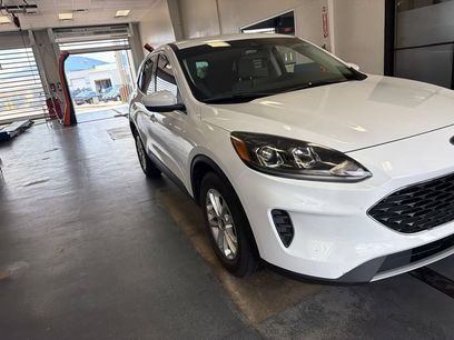Used 2021 Ford Escape SE