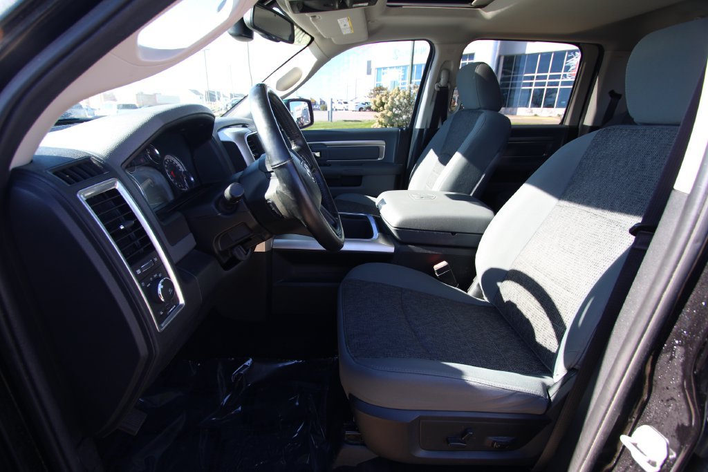 Used 2018 RAM 1500 Big Horn AWD/4WD image 6
