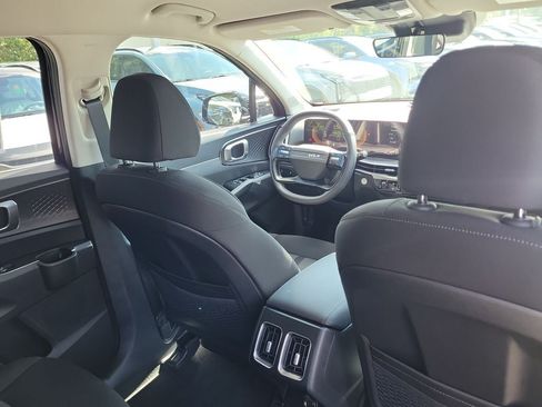 New 2026 Kia Sorento LX FWD image 13
