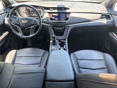 Used 2024 Cadillac XT5 Premium Luxury FWD image 21