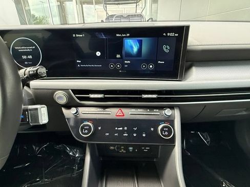 Used 2025 Hyundai Sonata SEL FWD image 25