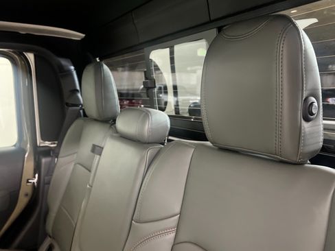 New 2025 Jeep Gladiator Mojave AWD/4WD image 20