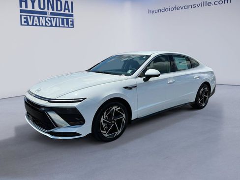 New 2026 Hyundai Sonata SEL FWD image 6