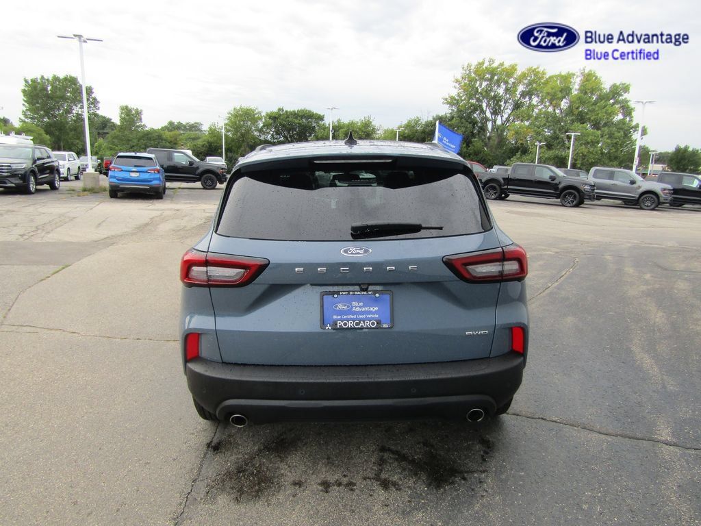 Certified 2025 Ford Escape ST-Line w/ Tech Pack #1 AWD/4WD image 9