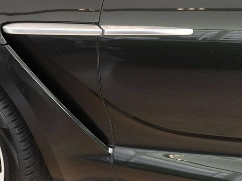 Used 2024 Aston Martin DBX AWD/4WD image 63