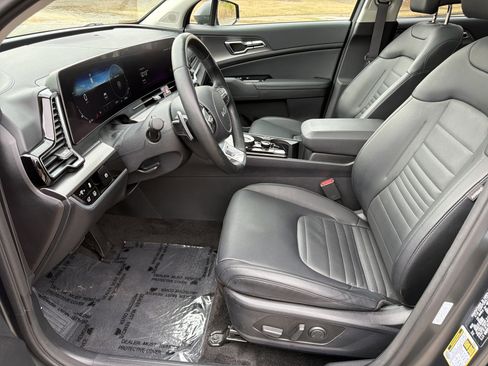 Used 2024 Kia Sportage SX Prestige image 9