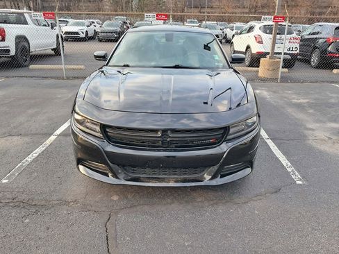 Used 2018 Dodge Charger GT image 5