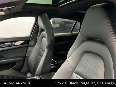 Used 2017 Porsche Panamera 4 AWD/4WD image 16