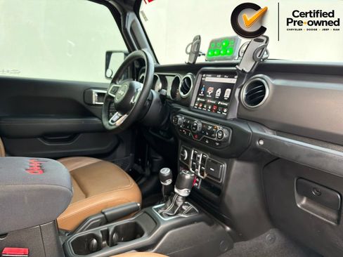 Certified 2023 Jeep Gladiator Rubicon w/ Cold Weather Group AWD/4WD image 42
