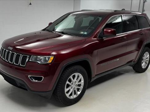 Certified 2022 Jeep Grand Cherokee Laredo E AWD/4WD image 1