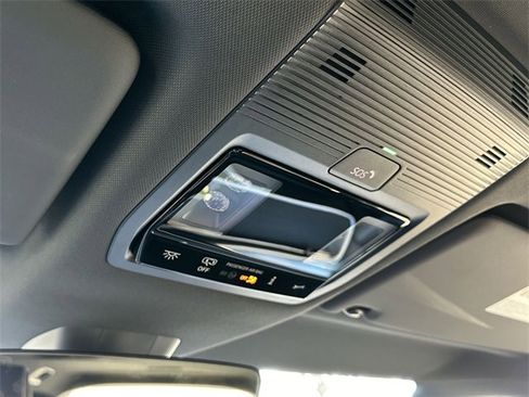 New 2025 Volkswagen ID. Buzz Pro S image 16